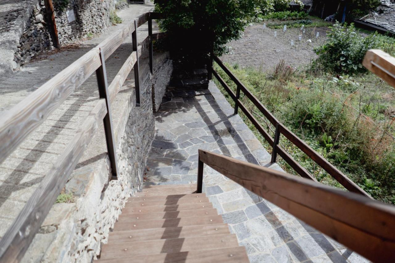 El Xalet De La Vall De Cardos Lladros エクステリア 写真